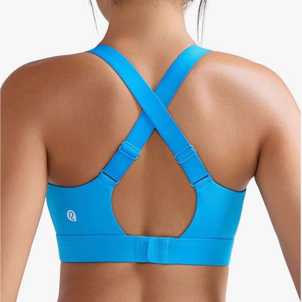 NWTO RUNNING GIRL Women's Blue Sports Bra